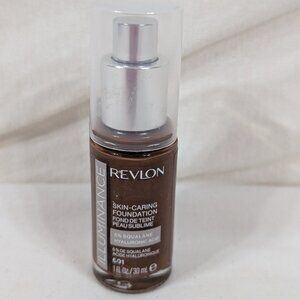 Revlon Illuminance Nutmeg Foundation